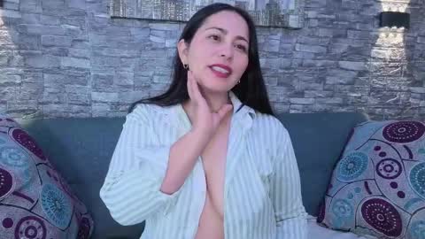 valeria_vg online show from May 11, 4:04 pm