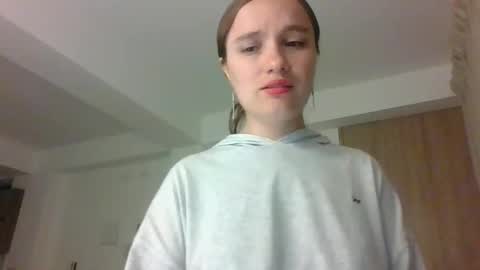 valeriafrannco online show from December 5, 11:45 pm