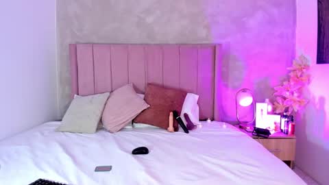 Valeria Kaur online show from December 22, 6:59 pm