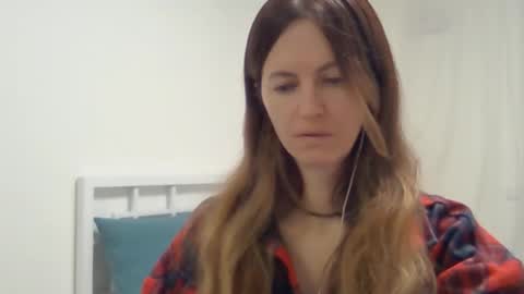 valerie_rose777 online show from November 14, 8:22 pm