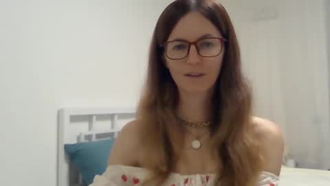 valerie_rose777 online show from October 12, 8:54 pm