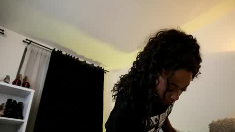 Valerie Style3 online show from October 15, 4:38 am