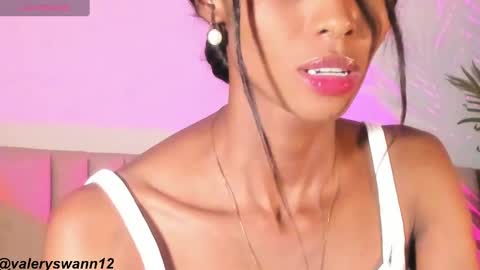 Valery swan1 online show from February 6, 11:15 pm