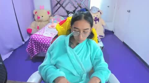valery online show from June 24, 4:41 am
