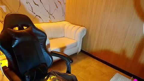 Valery online show from November 15, 9:05 pm