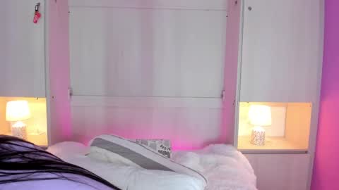 valerymeyerr online show from February 27, 4:24 am