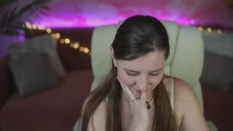 V A L E R Y  M U R online show from April 3, 11:33 pm