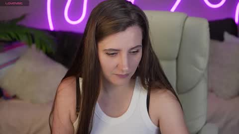 V A L E R Y  M U R online show from October 7, 6:37 pm