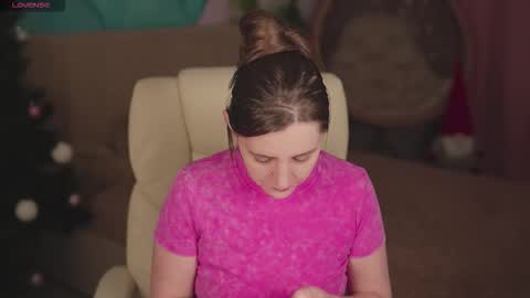 V A L E R Y  M U R online show from December 21, 6:42 am