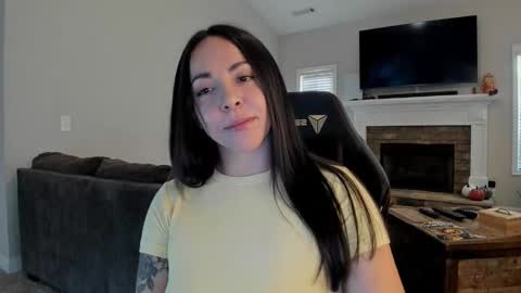 valerie online show from November 17, 2:52 pm