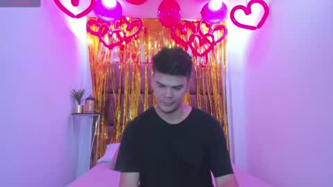 Valery Stonne  online show from February 13, 7:21 pm