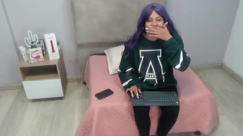 valevicious online show from October 4, 1:31 pm