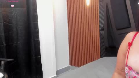 VALKA ROSS online show from November 4, 11:28 pm