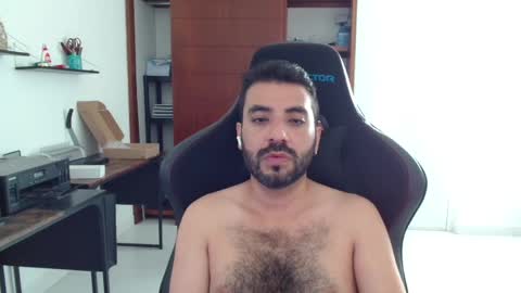 Roberto Carlos online show from May 5, 11:43 pm