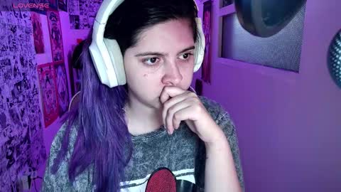 Im Violet online show from March 10, 3:44 am