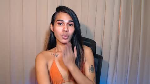 vampy_ebony_laxine online show from June 26, 10:59 pm