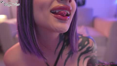       Please help me to reach 300 thumbs up online show from October 4, 1:47 am