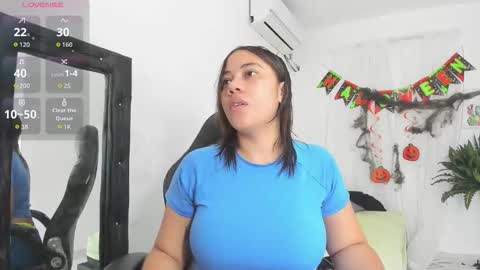 vanelope_smith online show from October 13, 11:40 pm