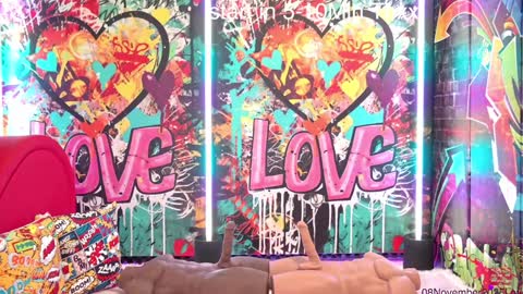  Vanessa  online show from November 8, 3:15 pm