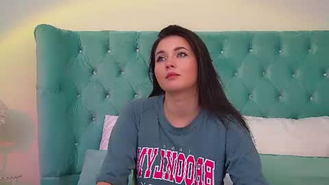 Vanessa online show from June 29, 6:07 pm