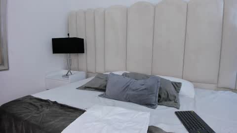 Vanessa Sexy Paris online show from September 16, 8:45 pm