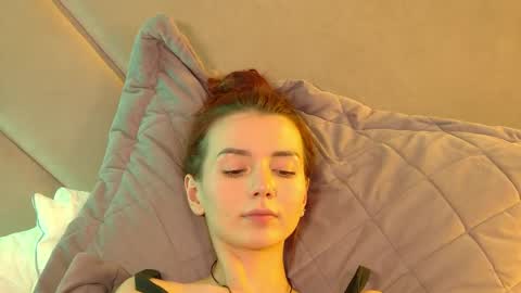 VanessaVienne online show from June 8, 1:39 am