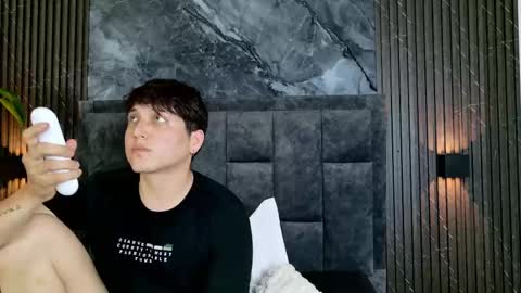 vanilla_hot_ online show from November 18, 7:06 pm