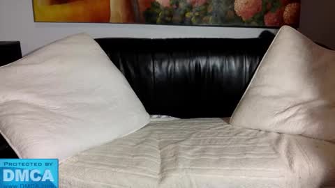 vanillafinqueen online show from December 15, 7:04 am