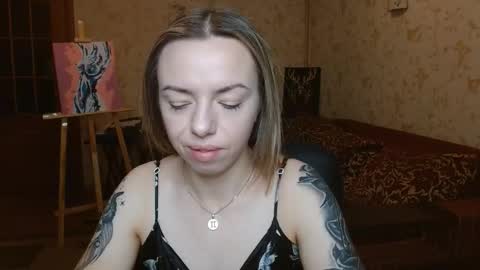 VanillaMuffin online show from December 2, 6:45 am