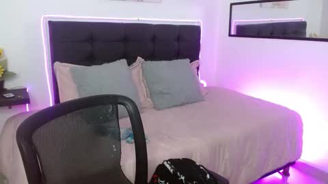 vane online show from January 31, 8:39 pm