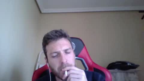 vascorro20 online show from March 5, 5:18 pm