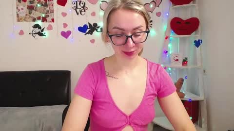 Snapshot of vasilisasii chatting on February 17, 6:31 am Vasilisa online show from February 17, 6:31 am