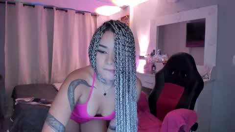 Vayolett Bass online show from December 22, 1:12 am