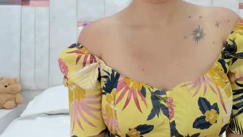 Snapshot of vega_novaa chatting on October 24, 11:33 am Vega 3 online show from October 24, 11:33 am