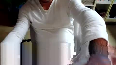Snapshot of veget4 chatting on December 5, 2:17 pm veget4 online show from December 5, 2:17 pm
