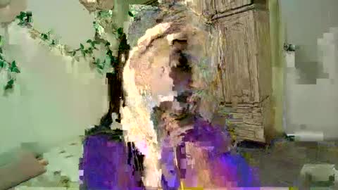 veka_lourens online show from March 11, 7:28 pm