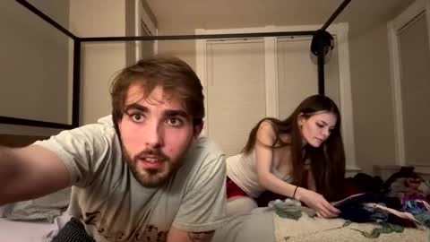 velmaxshaggy online show from March 7, 3:51 am