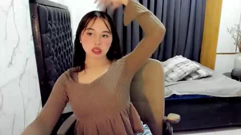 MISS DOLL online show from May 24, 3:14 am