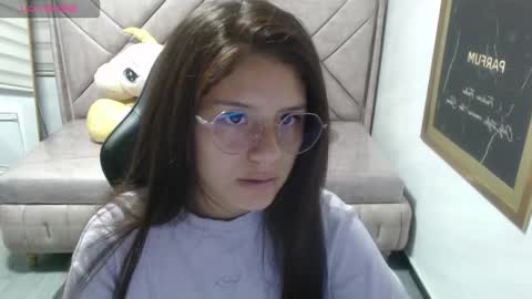 velvet_moon_v online show from December 3, 1:56 pm