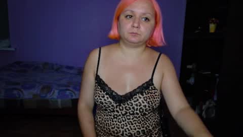 Velvet Rosse online show from August 4, 7:32 pm
