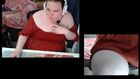 VelvetineSiren online show from April 10, 7:07 pm