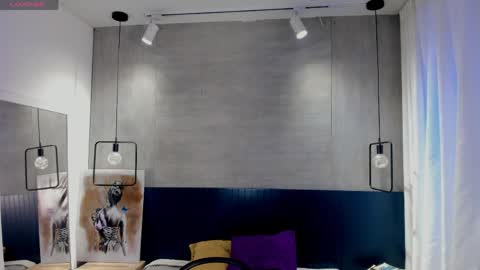 velvettease_ online show from April 8, 12:52 pm