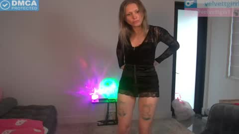 VelvetTGirl online show from May 17, 10:19 pm