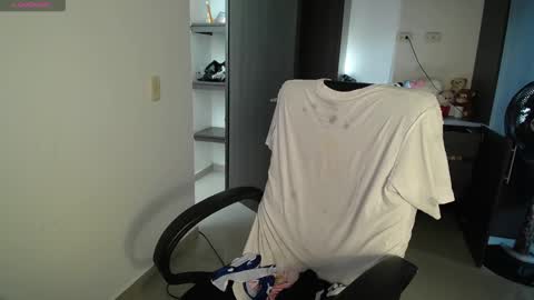 Venelope 3 online show from February 21, 9:07 pm