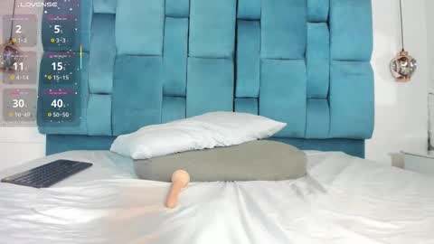 venezolana_caro online show from December 19, 1:50 pm