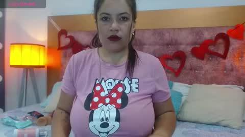 vennuss89 online show from January 6, 11:47 am