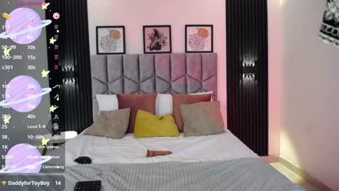 venus_999_ online show from June 11, 12:32 am