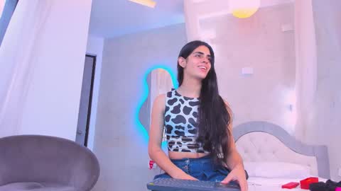 VENUS online show from September 14, 1:01 pm