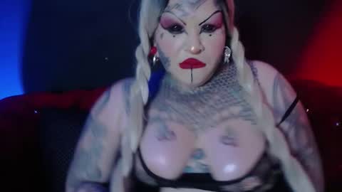 Venus Ink online show from October 16, 4:12 am