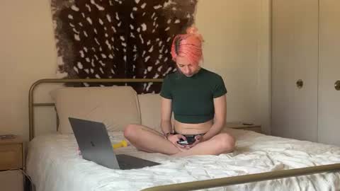 venustheflytrap online show from July 28, 8:52 pm
